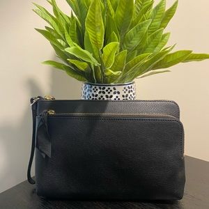 🚫SOLD🚫Talbots 100% Leather wristlet/clutch